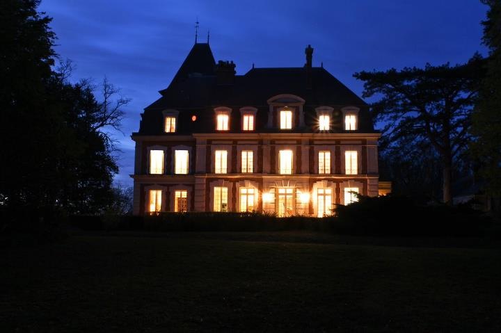 Château du Buisson de nuit