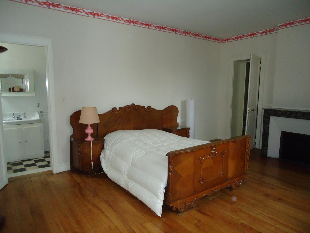 Chambre 2.1.